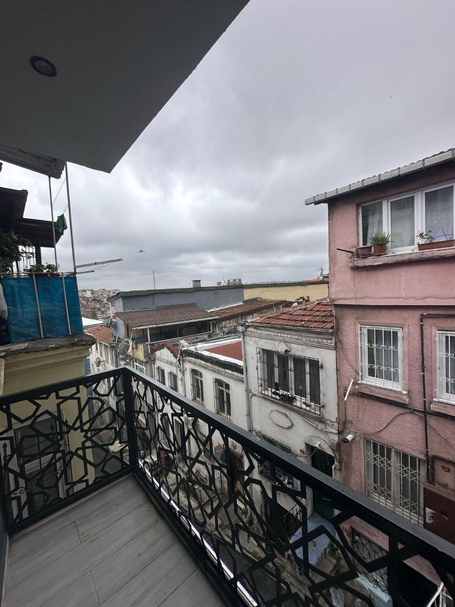 Taksim Larissa Residence Istanbul Exterior foto